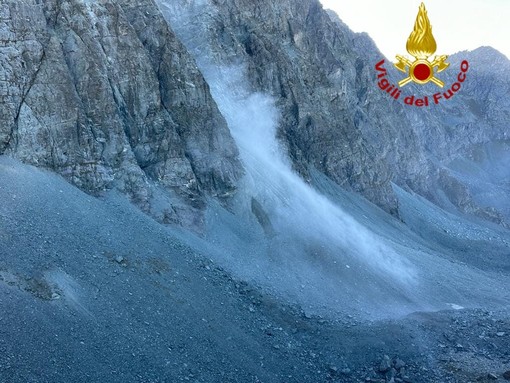 Frana dal Monviso, revocata l’ordinanza di chiusura del sentiero per il Rifugio Quintino Sella Frana dal Monviso, revocata l’ordinanza di chiusura del sentiero per il Rifugio Quintino Sella