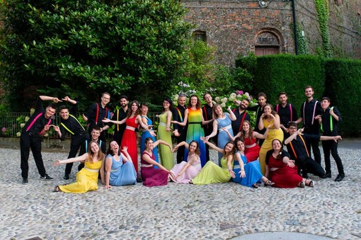 Una foto del coro "Full of life" Una foto del coro "Full of life"