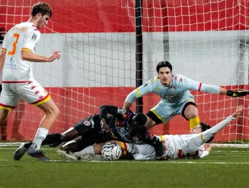 (foto longoni, profilo ig vispesaro)