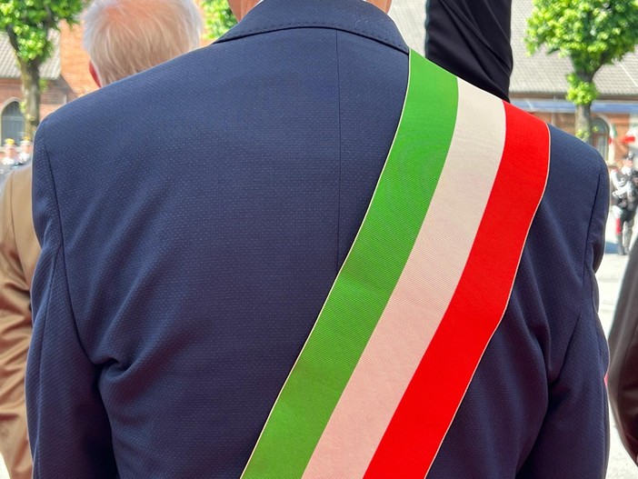 Urne chiuse in Granda: affluenza al 56,9%, tanti i sindaci riconfermati