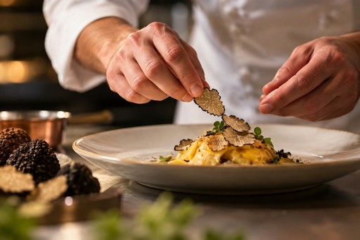 "Peccati di Gola" torna con tre appuntamenti speciali a tavola. Prenotazioni aperte per le esperienze del Festival "Peccati di Gola" torna con tre appuntamenti speciali a tavola. Prenotazioni aperte per le esperienze del Festival