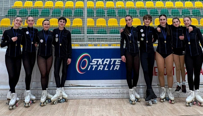 La squadra di Victoria Alba Pattinaggio a Vercelli