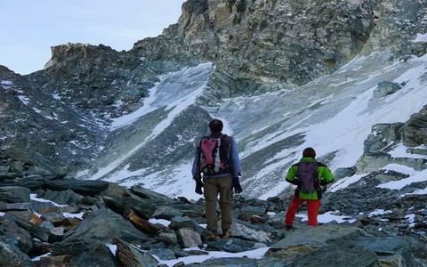 La Carovana dei ghiacciai di Legambiente arriva sul Monviso: flash mob a quel che rimane del Coolidge