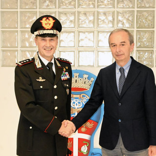 Il saluto del sindaco di Bra al Generale di Corpo d’armata carabinieri Riccardo Galletta Il saluto del sindaco di Bra al Generale di Corpo d’armata carabinieri Riccardo Galletta
