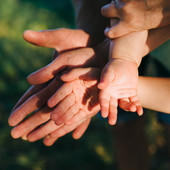 "Ricominciamo da noi", un percorso itinerante tra Bra, Alba e Cherasco dedicato ai genitori inizia il 10 aprile