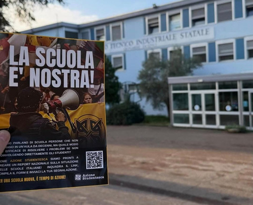 Il volantino comparso a Pordenone e in altre scuole italiane Il volantino comparso a Pordenone e in altre scuole italiane