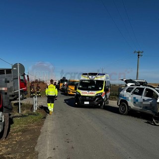 Scontro tra una vettura e un autocarro, chiusa la provinciale 43 a Morozzo
