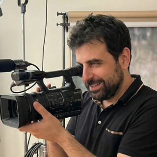 Regista e produttore indipendente, ha firmato "E fu sera e fu mattina", "La terra buona", il documentario "A Riveder le Stelle" (2022) e ha prodotto "Il vento soffia dove vuole" Regista e produttore indipendente, ha firmato "E fu sera e fu mattina", "La terra buona", il documentario "A Riveder le Stelle" (2022) e ha prodotto "Il vento soffia dove vuole"