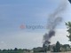 Savigliano, imballatrice prende fuoco durante il lavoro nei campi: incendio anche alla vegetazione Savigliano, imballatrice prende fuoco durante il lavoro nei campi: incendio anche alla vegetazione