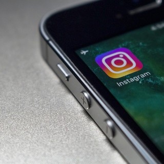 Instagram down: tantissimi profili bloccati e migliaia di follower persi