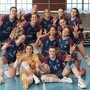 Le pumine festeggiano a fine gara (foto Mondovì Volley)