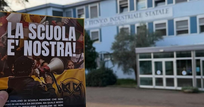 Il volantino comparso a Pordenone e in altre scuole italiane Il volantino comparso a Pordenone e in altre scuole italiane