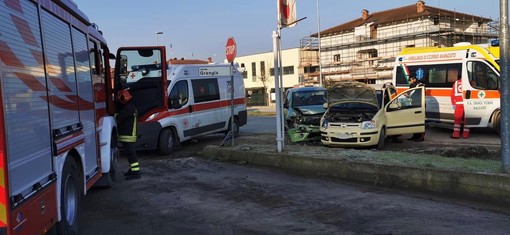 Incidente stradale a Scarnafigi, in strada Grangia: due le vetture coinvolte