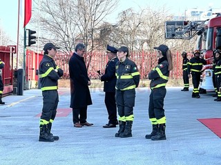 Nella galleria fotografica alcuni momenti della cerimonia in corso presso il Comando provinciale dei Vigili del Fuoco