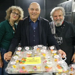 Milano: successo e sold out per il laboratorio–show cooking “Cucina con i fiori” a Golosaria