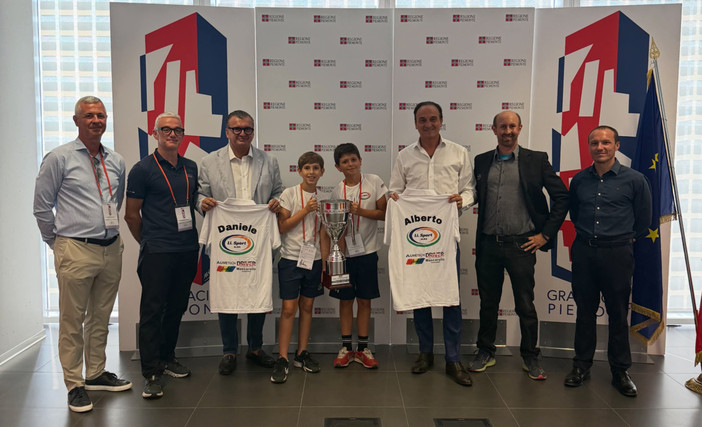 TENNIS / La LiSport di Alba ha ricevuto una targa celebrativa dalla Regione Piemonte TENNIS / La LiSport di Alba ha ricevuto una targa celebrativa dalla Regione Piemonte
