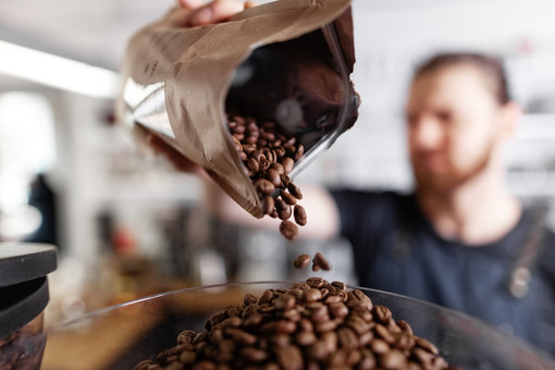 Aroma e fragranza del caffè: come preservarne la qualità dopo la tostatura Aroma e fragranza del caffè: come preservarne la qualità dopo la tostatura