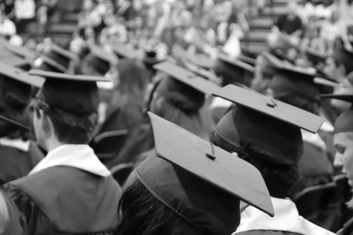 "Non servono meno laureati, ma un sistema produttivo più moderno" "Non servono meno laureati, ma un sistema produttivo più moderno"