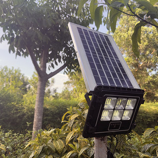 In cerca di illuminazione LED di qualità? LedLedITALIA.it è la risposta