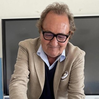 "Un prof che faceva la differenza": lutto ad Alba e al Cillario Ferrero per la morte di Massimo Lavelli