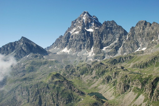 Non rientrano dal giro del Monviso: allertati i soccorsi, ma erano solo senza connessione Non rientrano dal giro del Monviso: allertati i soccorsi, ma erano solo senza connessione