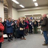 "Fuori e dentro": ad Alba la mostra fotografica di Daniele Robotti racconta il confine tra carcere e libertà