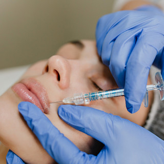 La medicina estetica corre nel Cuneese, ma senza i prezzi delle grandi città: ecco la mappa del "ritocco" nella Granda