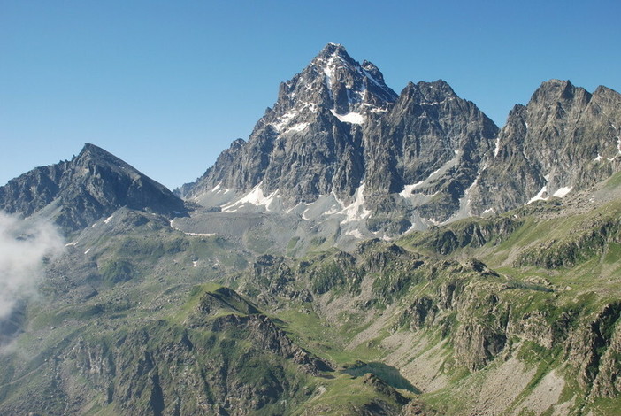 Non rientrano dal giro del Monviso: allertati i soccorsi, ma erano solo senza connessione Non rientrano dal giro del Monviso: allertati i soccorsi, ma erano solo senza connessione