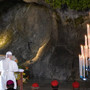 Schegge di luce: pensieri sui Vangeli festivi a cura di Silvia Gullino Schegge di luce: pensieri sui Vangeli festivi a cura di Silvia Gullino