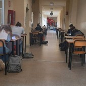 Poche ore all'inizio degli esami di Maturità, Robaldo: "Passaggio di vita importante. In bocca al lupo"