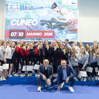 NUOTO ARTISTICO / A Cuneo si chiudono gli Assoluti: trionfa la Rari Nantes Savona