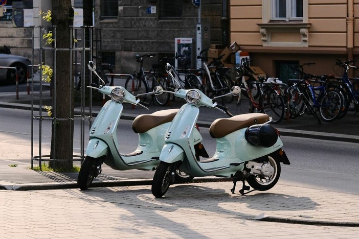 Turismo ad Alba e nelle Langhe: le esperienze più amate tra vino, borghi e mobilità slow Turismo ad Alba e nelle Langhe: le esperienze più amate tra vino, borghi e mobilità slow