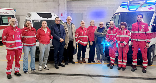 Natale speciale per la Croce Rossa di Alba: inaugurati due nuovi mezzi