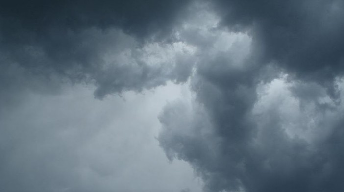 METEO / Ondata di calore, respiro serale e temporali alpini: i due volti dell'estate nel Nord-Ovest METEO / Ondata di calore, respiro serale e temporali alpini: i due volti dell'estate nel Nord-Ovest