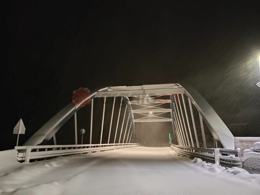 Neve sul Cuneese, valichi aperti tra Italia e Francia. Transitabili il Colle di Tenda e della Maddalena