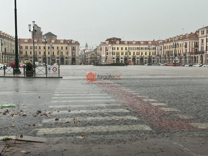 Meteo, scatta l'allerta gialla per temporali. Forte calo termico atteso nel Cuneese