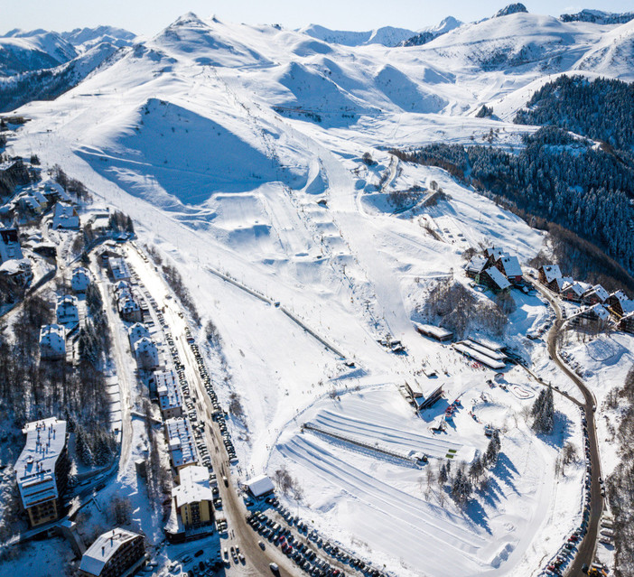 Prato Nevoso vista dall'alto (Immagine generica e di repertorio) Prato Nevoso vista dall'alto (Immagine generica e di repertorio)