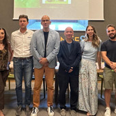 Da sinistra: Alessandra Giovannini Luca - Direttrice del Complesso Monumentale del Castello e del Parco di Racconigi, Daniela Bianco Consigliera di Amministrazione ATL del Cuneese, Andrea Capello - Consigliere con delega alla Cultura della Città di Racconigi, il Sindaco di Racconigi Valerio Oderda, Maurizio Liberti - Presidente del Gruppo Lettura di Carmagnola, Elena Piazza - coreografa e regista, Fabio Gastaldo - Direttore Hummingfields Festival, Daniela Salvestrin - Direttore ATL del Cuneese. Da sinistra: Alessandra Giovannini Luca - Direttrice del Complesso Monumentale del Castello e del Parco di Racconigi, Daniela Bianco Consigliera di Amministrazione ATL del Cuneese, Andrea Capello - Consigliere con delega alla Cultura della Città di Racconigi, il Sindaco di Racconigi Valerio Oderda, Maurizio Liberti - Presidente del Gruppo Lettura di Carmagnola, Elena Piazza - coreografa e regista, Fabio Gastaldo - Direttore Hummingfields Festival, Daniela Salvestrin - Direttore ATL del Cuneese.