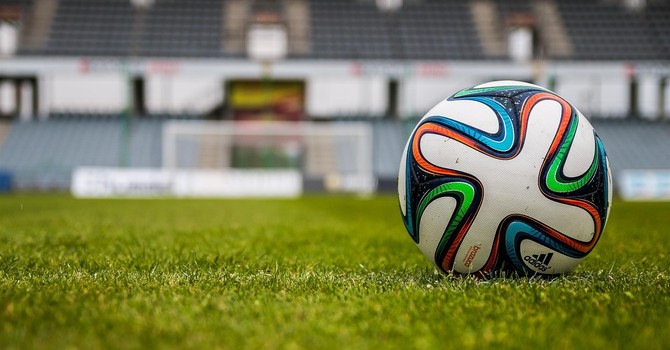 FARINÉL / Il calcio italiano è in crisi…ma chissenefrega! FARINÉL / Il calcio italiano è in crisi…ma chissenefrega!