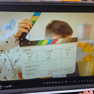 Ad Alba il cinema si fa in classe: i bambini delle scuole Rodari e Montessori diventano troupe cinematografica per due cortometraggi originali