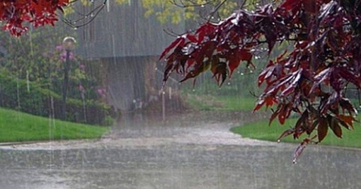 METEO / Prima vera allerta autunnale: domani in arrivo forte maltempo METEO / Prima vera allerta autunnale: domani in arrivo forte maltempo