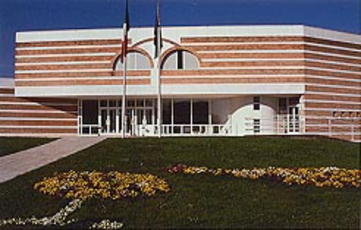 Alba: “0–6 anni: crescere sospesi tra vecchie e nuove sfide educative”