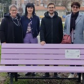 Nel marzo 2025 l'inaugurazione della Panchina Lilla ad Alba