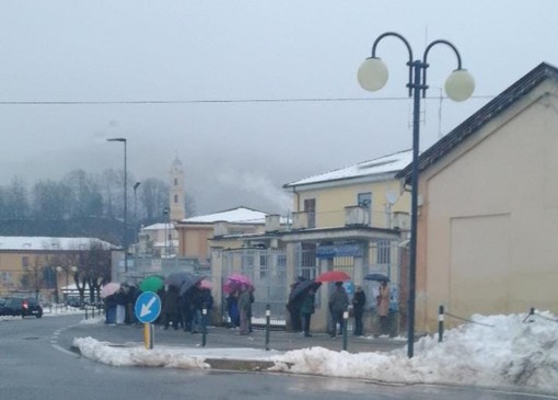 Anche a Ceva è corsa al passaporto: oltre 500 persone per l'open day