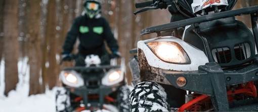 Con il quad sulle piste da sci a Garessio 2000: multe salate per otto persone Con il quad sulle piste da sci a Garessio 2000: multe salate per otto persone