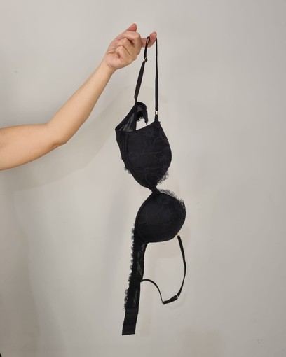 No Bra Day: ecco perché il 13 ottobre è la Giornata mondiale senza reggiseno No Bra Day: ecco perché il 13 ottobre è la Giornata mondiale senza reggiseno