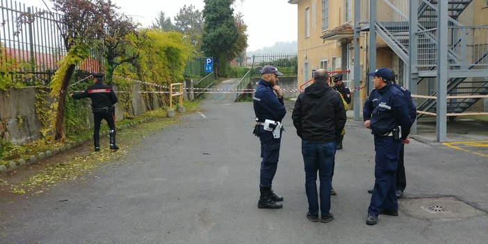 Ritrovato un residuato bellico, evacuata la sede di medicina legale a Mondovì (FOTO E VIDEO)