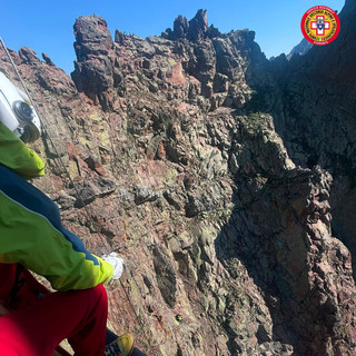 Valdieri, gestore del rifugio dà l'allarme per soccorrere alpinisti in difficoltà sulla Punta Plent Valdieri, gestore del rifugio dà l'allarme per soccorrere alpinisti in difficoltà sulla Punta Plent