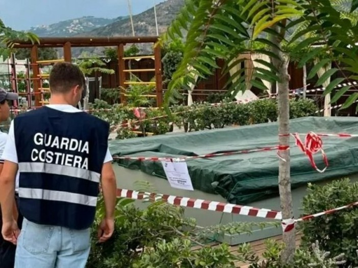 Bimba morta in piscina a Sestri Levante: nel registro degli indagati anche i titolari della società Cuneese che ha prodotto la vasca