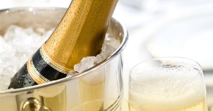 I PIÙ LETTI DELLA SETTIMANA / Vino, nel 2025 gli spumanti italiani superano soglia 1 miliardo di bottiglie